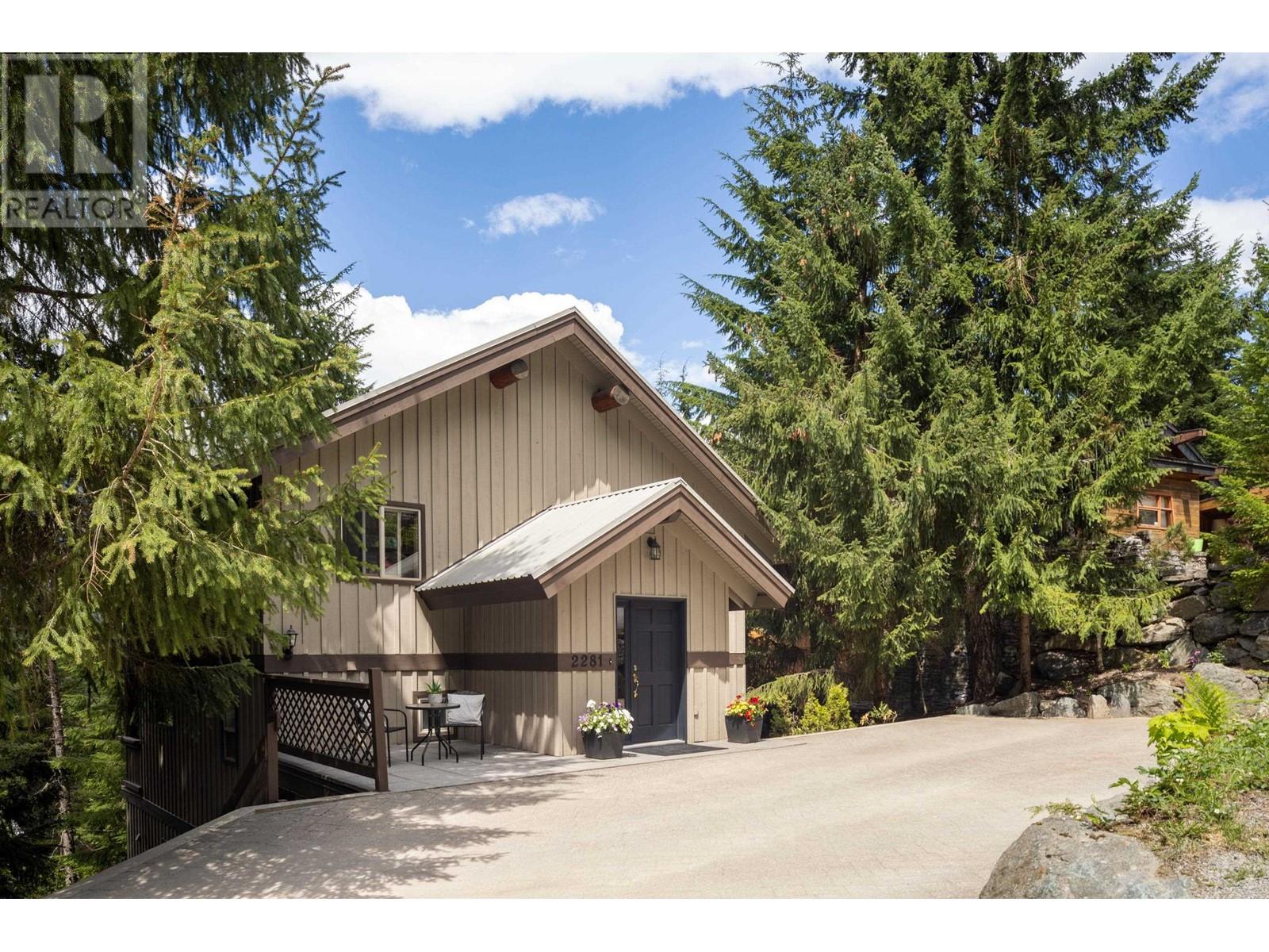 2281 Brandywine Way, Whistler, British Columbia  V8E 0A8 - Photo 22 - R2824139