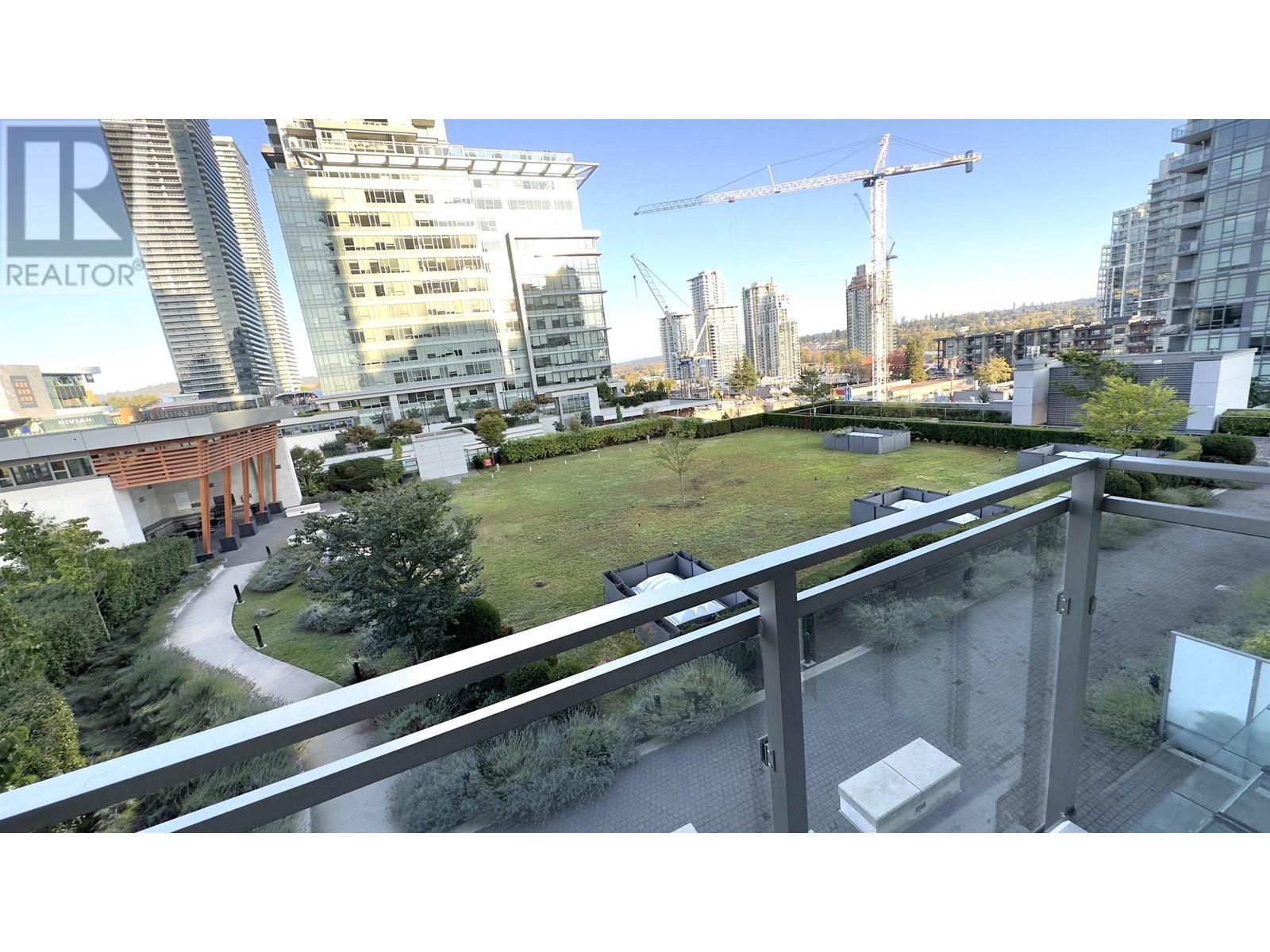 705 2008 Rosser Avenue, Burnaby, British Columbia  V5C 0H8 - Photo 13 - R2824036