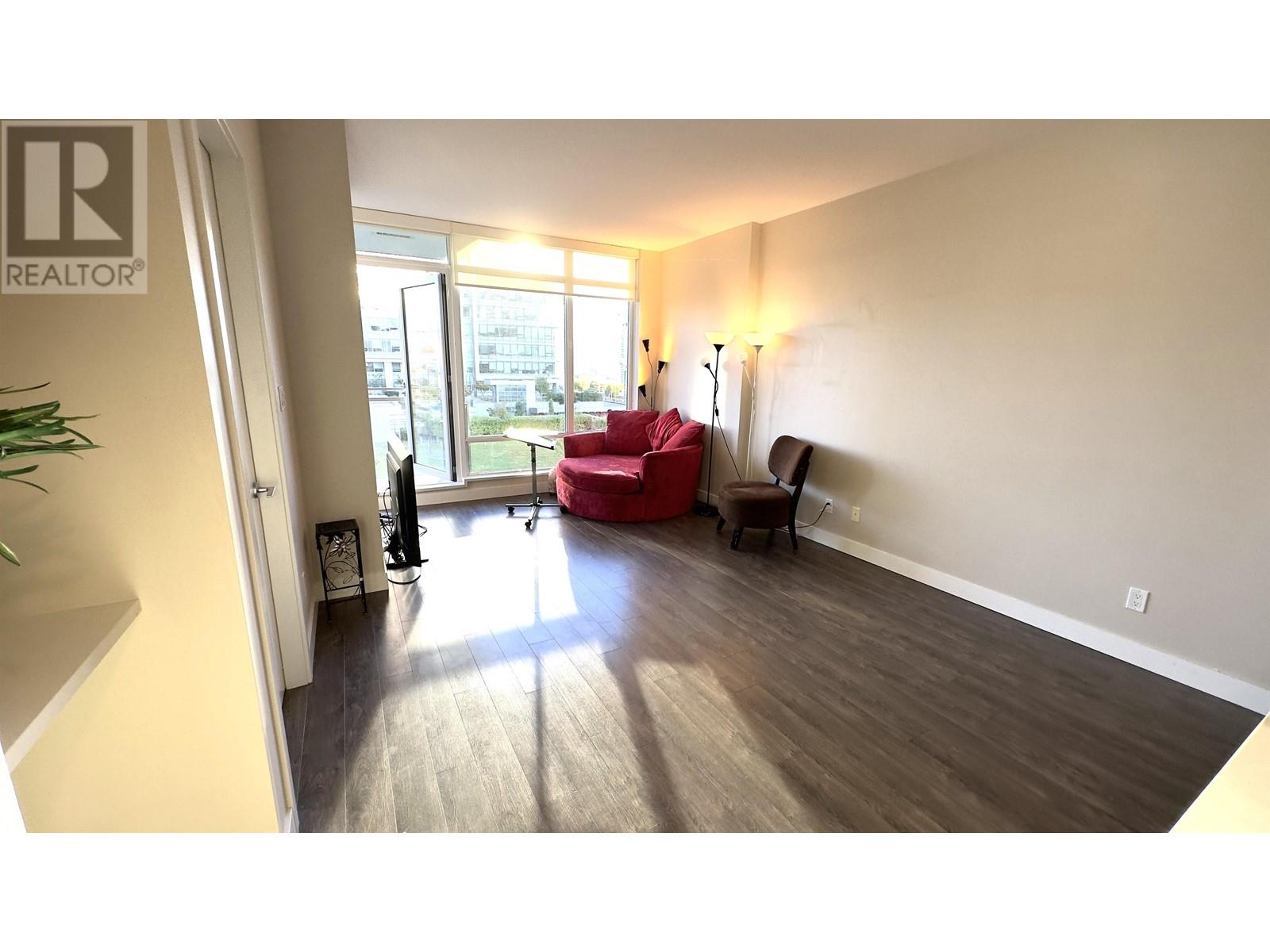 705 2008 Rosser Avenue, Burnaby, British Columbia  V5C 0H8 - Photo 6 - R2824036