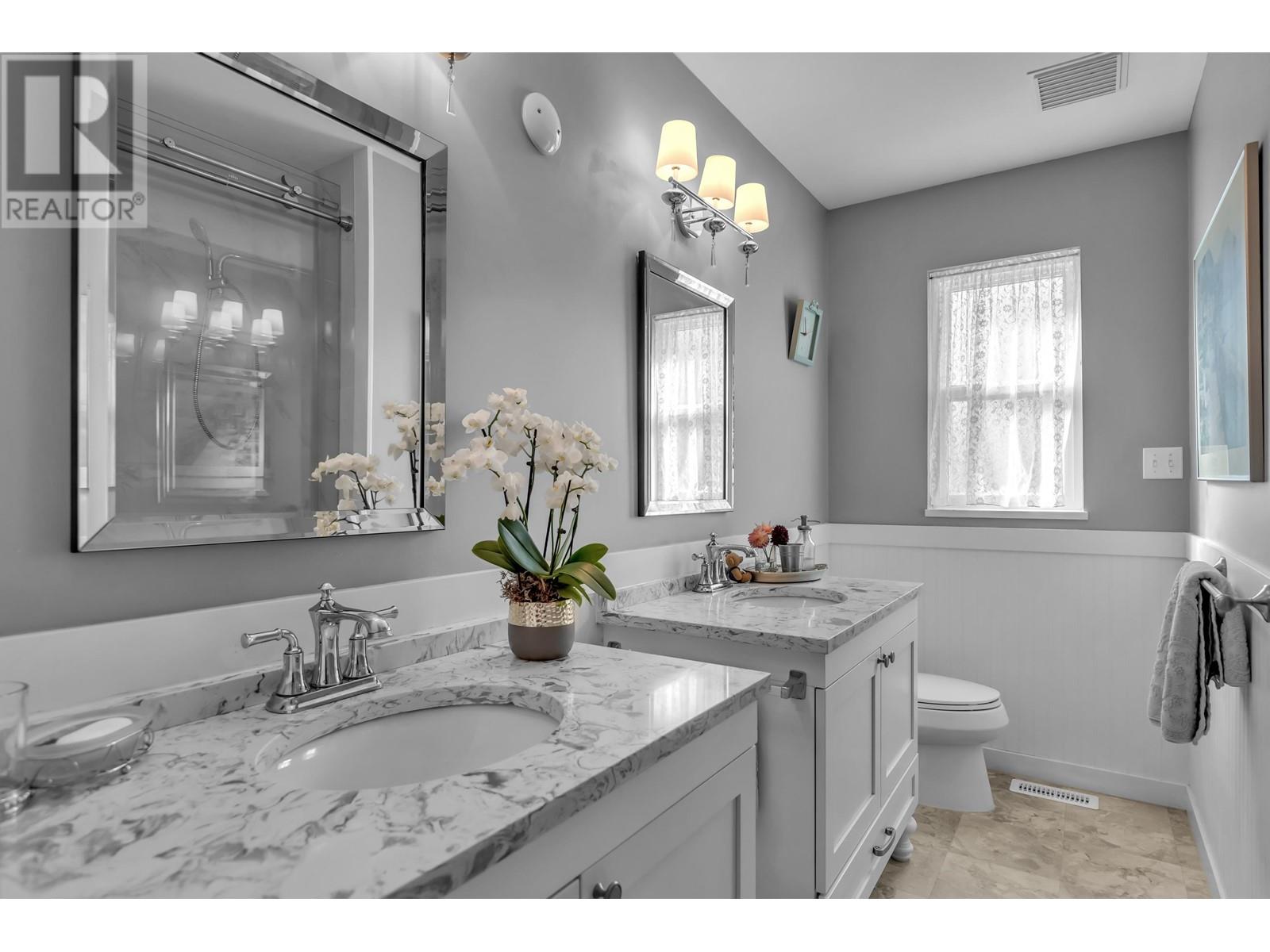 25004 Marshall Avenue, Maple Ridge, British Columbia  V4R 1S4 - Photo 13 - R2816628