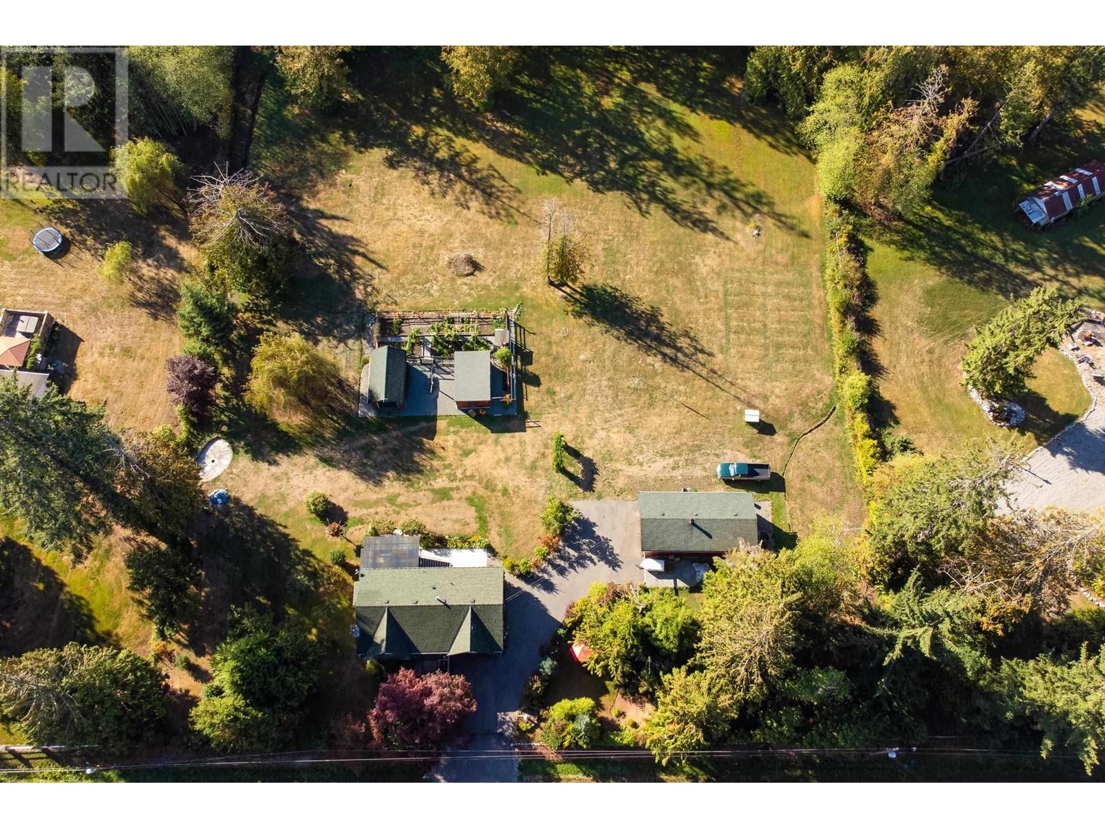 25004 Marshall Avenue, Maple Ridge, British Columbia  V4R 1S4 - Photo 2 - R2816628