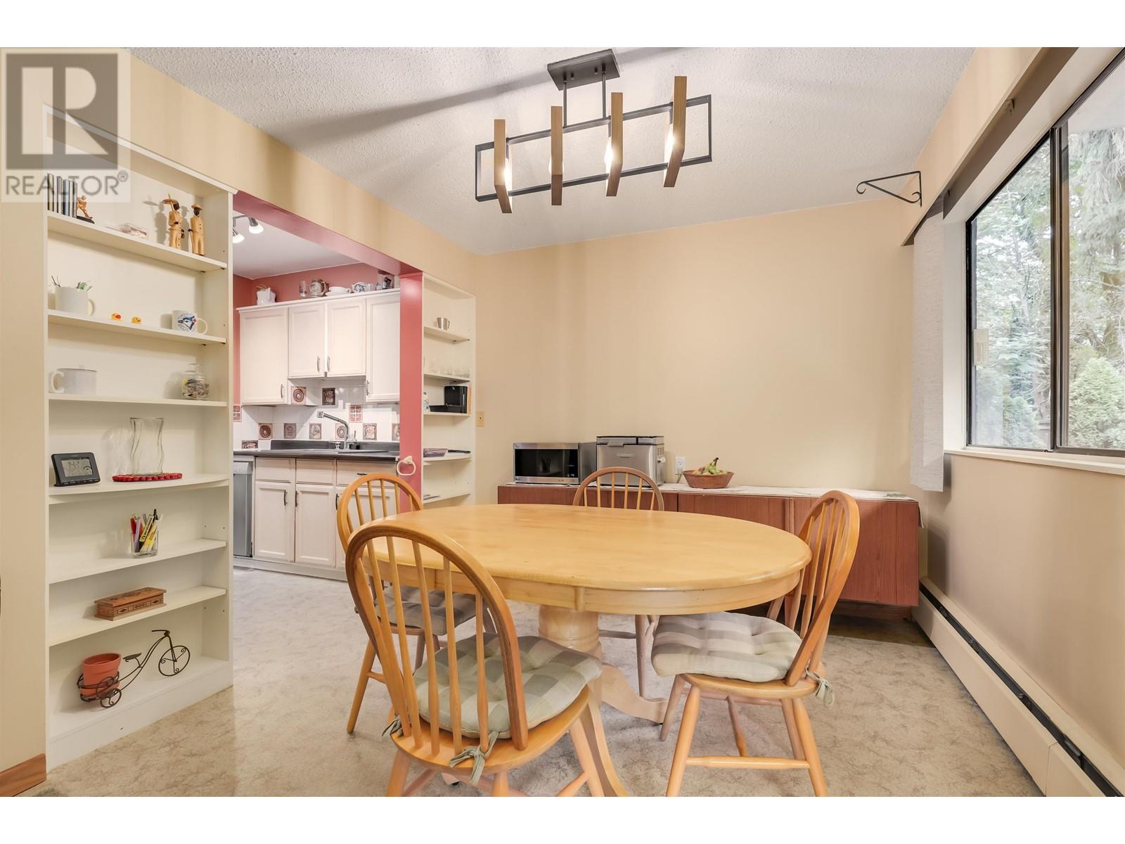8973 Horne Street, Burnaby, British Columbia  V3N 4J8 - Photo 6 - R2823137