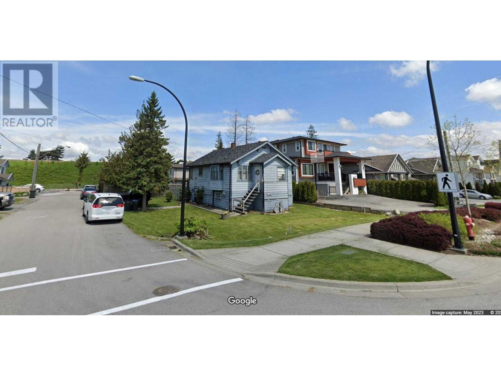 1311 Ewen Avenue, New Westminster, British Columbia  V3M 5E6 - Photo 33 - R2822336