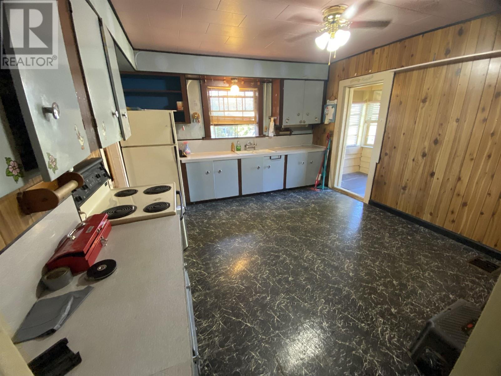 1311 Ewen Avenue, New Westminster, British Columbia  V3M 5E6 - Photo 6 - R2822336