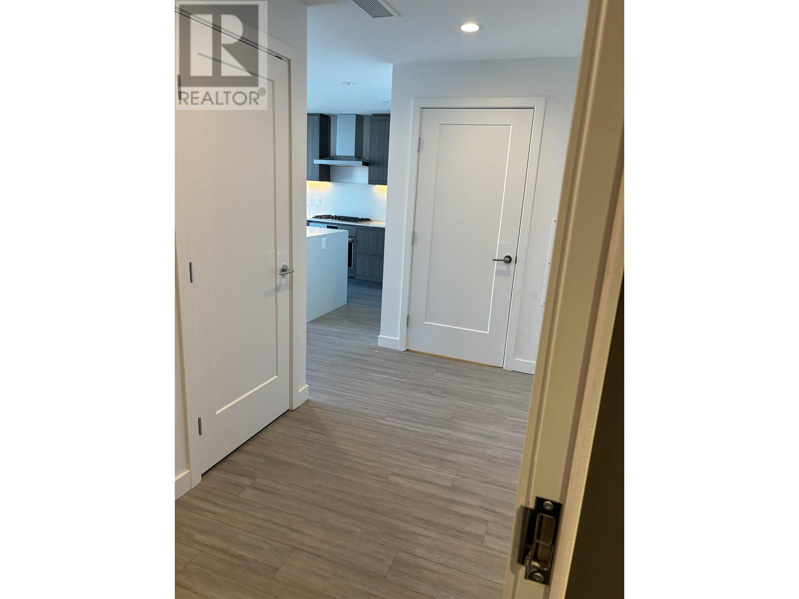 2406 2311 Beta Avenue, Burnaby, British Columbia  V5C 0M1 - Photo 8 - R2824005