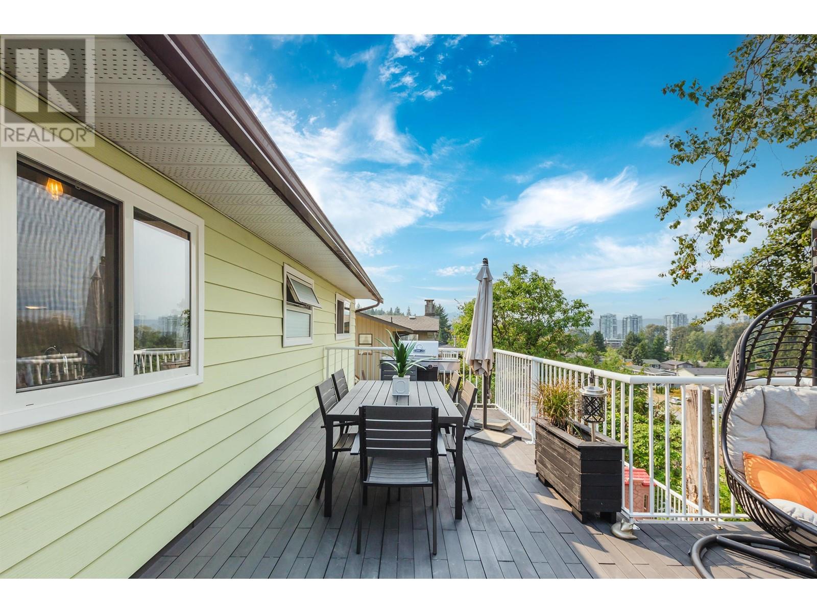 1041 Buoy Drive, Coquitlam, British Columbia  V3H 3M3 - Photo 9 - R2822454