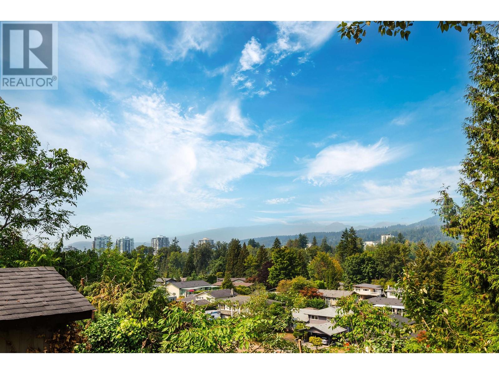1041 Buoy Drive, Coquitlam, British Columbia  V3H 3M3 - Photo 8 - R2822454