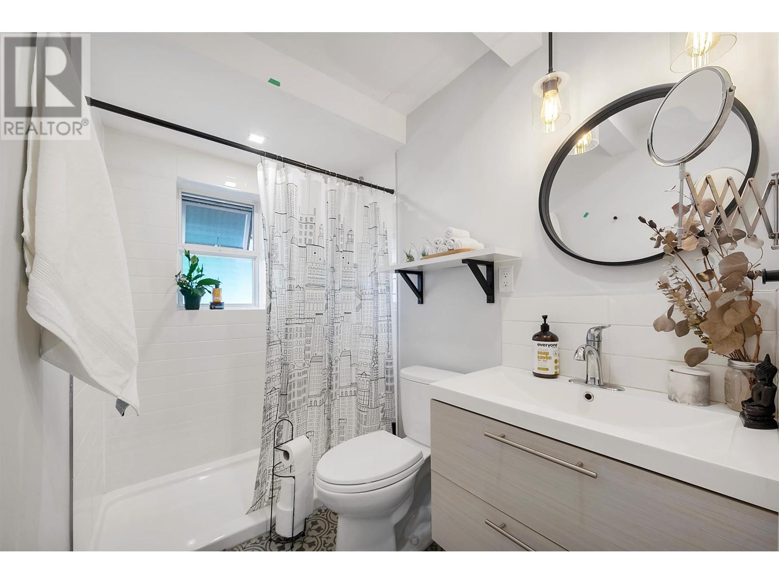 1041 Buoy Drive, Coquitlam, British Columbia  V3H 3M3 - Photo 22 - R2822454