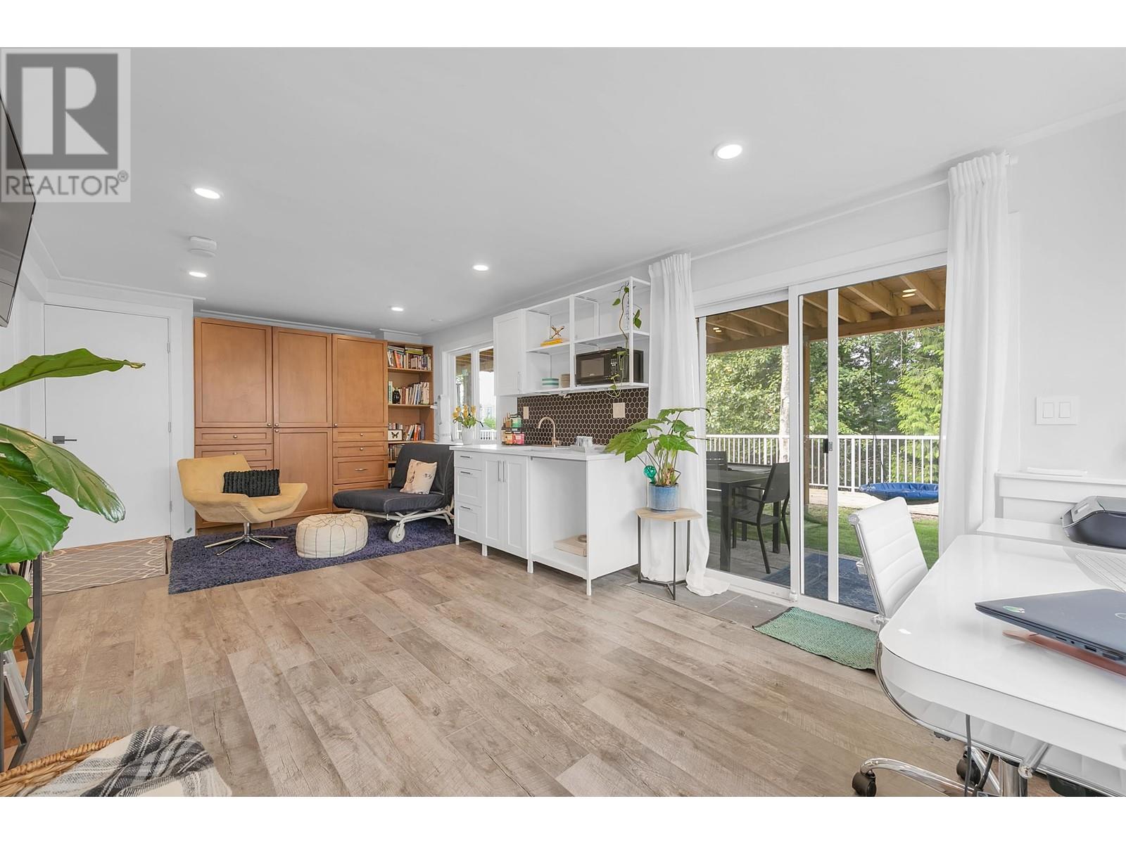 1041 Buoy Drive, Coquitlam, British Columbia  V3H 3M3 - Photo 25 - R2822454