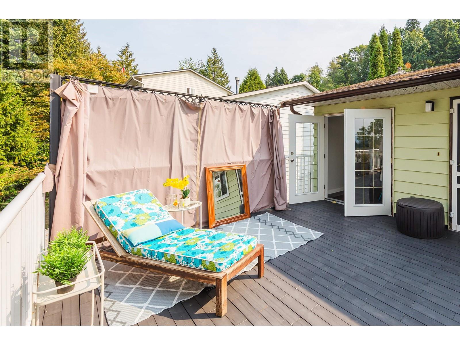 1041 Buoy Drive, Coquitlam, British Columbia  V3H 3M3 - Photo 10 - R2822454