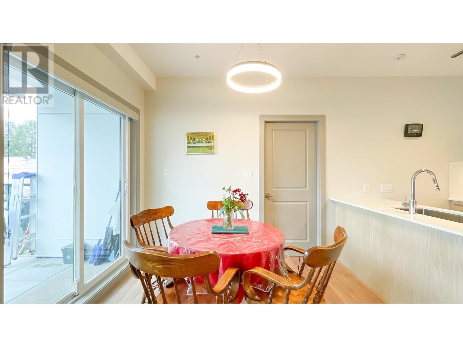 211 6968 Royal Oak Avenue, Burnaby, British Columbia  V5J 4J2 - Photo 12 - R2824242