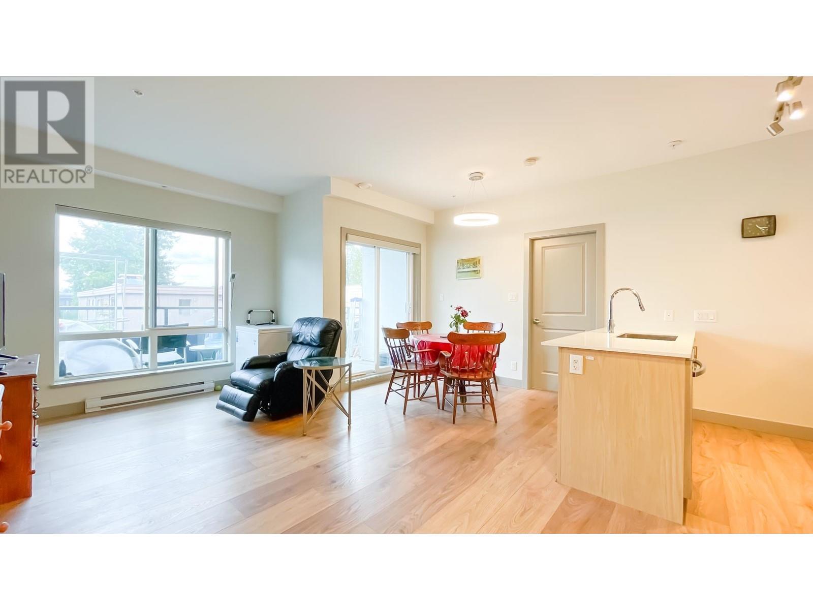 211 6968 Royal Oak Avenue, Burnaby, British Columbia  V5J 4J2 - Photo 14 - R2824242