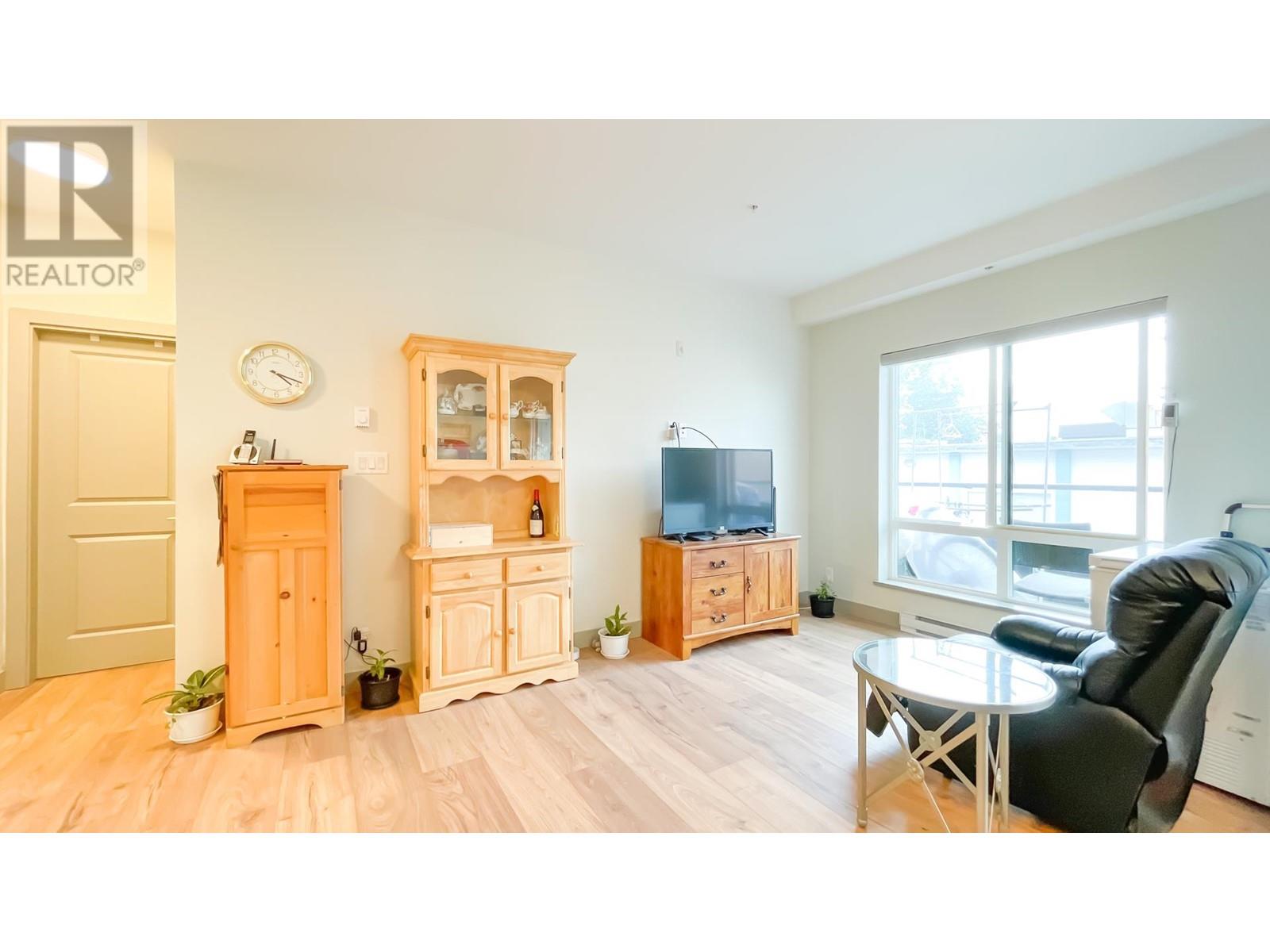 211 6968 Royal Oak Avenue, Burnaby, British Columbia  V5J 4J2 - Photo 15 - R2824242