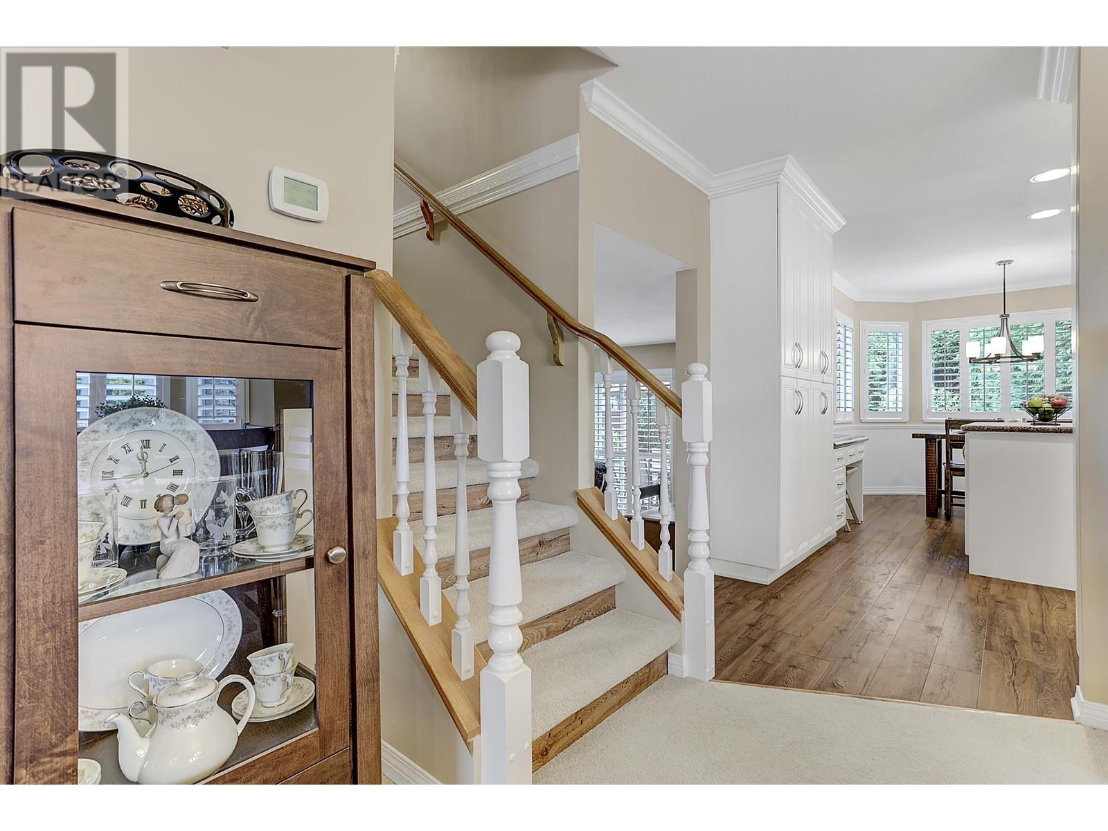 19573 Somerset Drive, Pitt Meadows, British Columbia  V3Y 2L5 - Photo 14 - R2824219