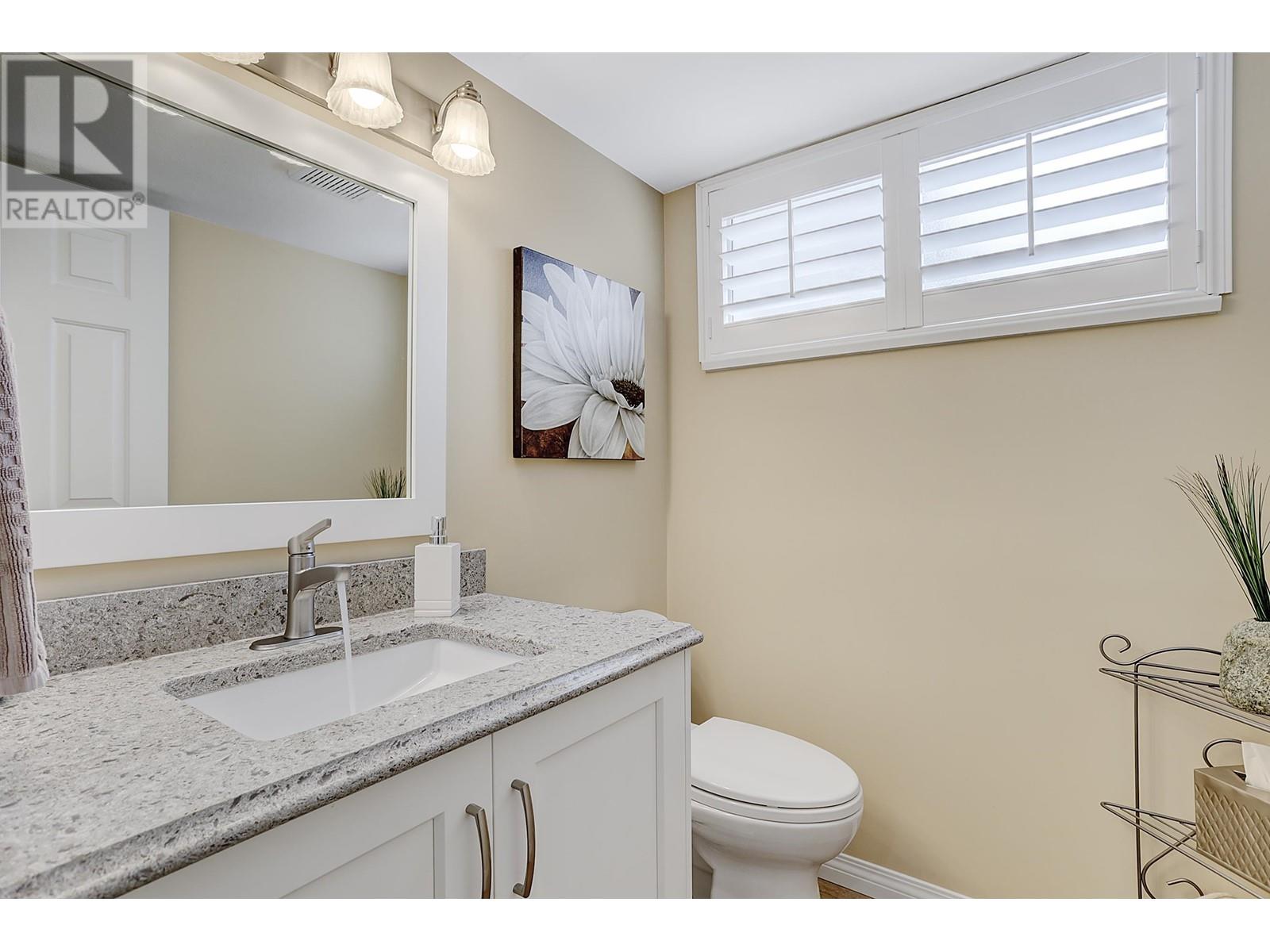 19573 Somerset Drive, Pitt Meadows, British Columbia  V3Y 2L5 - Photo 24 - R2824219