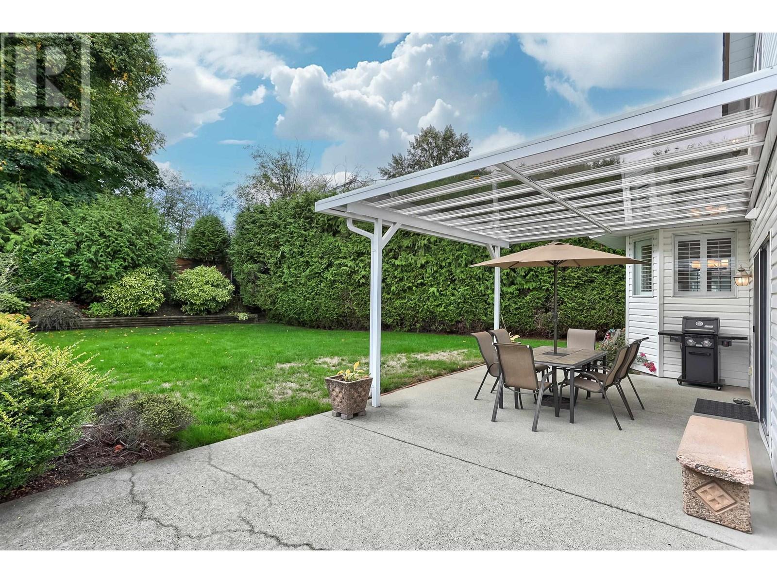 19573 Somerset Drive, Pitt Meadows, British Columbia  V3Y 2L5 - Photo 33 - R2824219