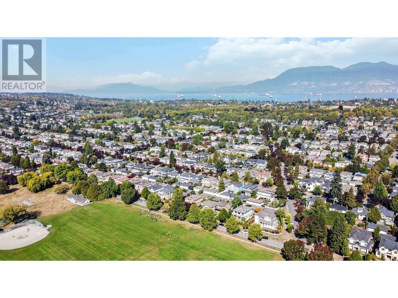 2487 W 23rd Avenue, Vancouver, British Columbia  V6L 1N7 - Photo 9 - R2824248