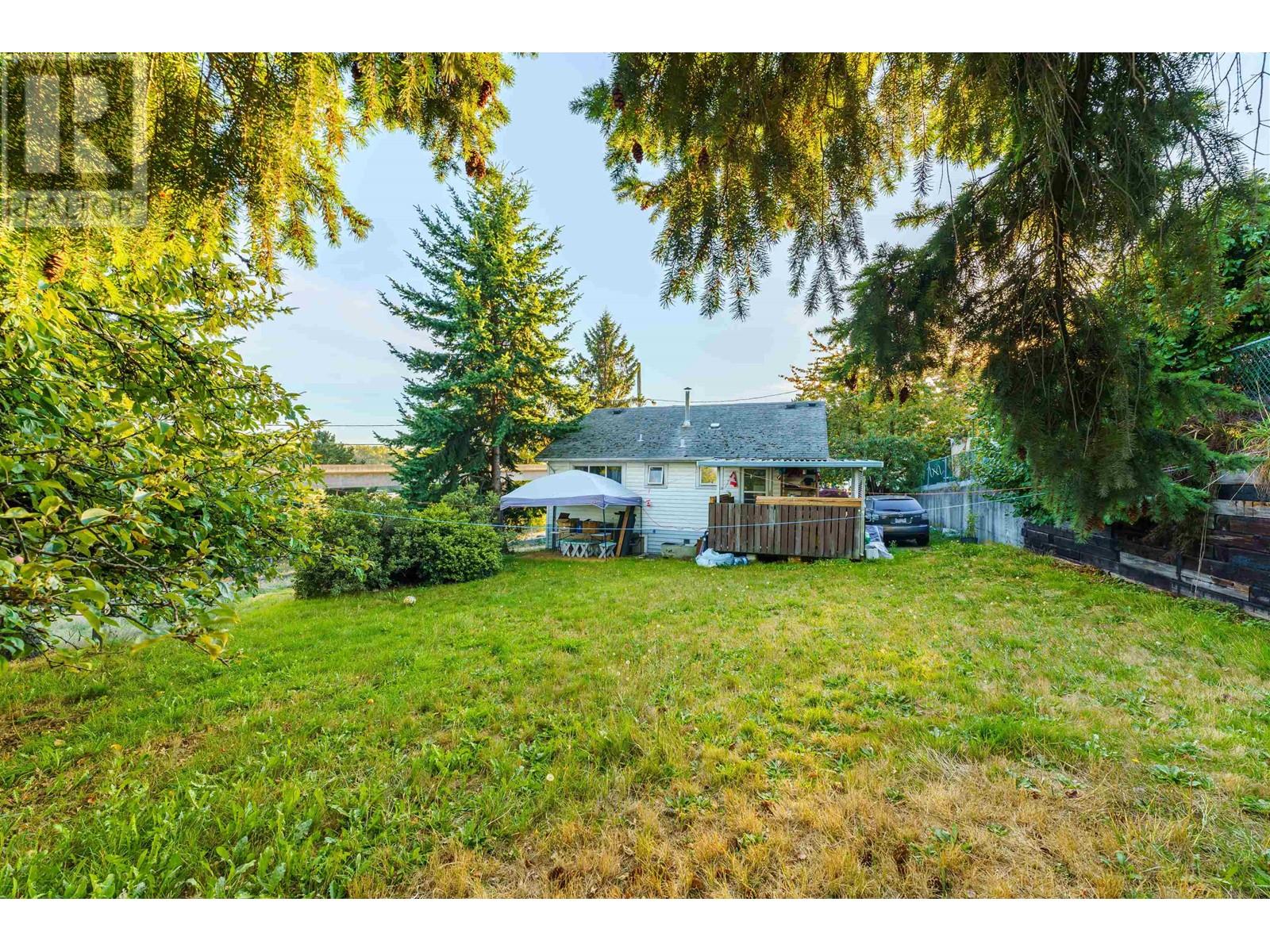 525 Sixteenth Street, New Westminster, British Columbia  V3M 4R4 - Photo 19 - R2824254