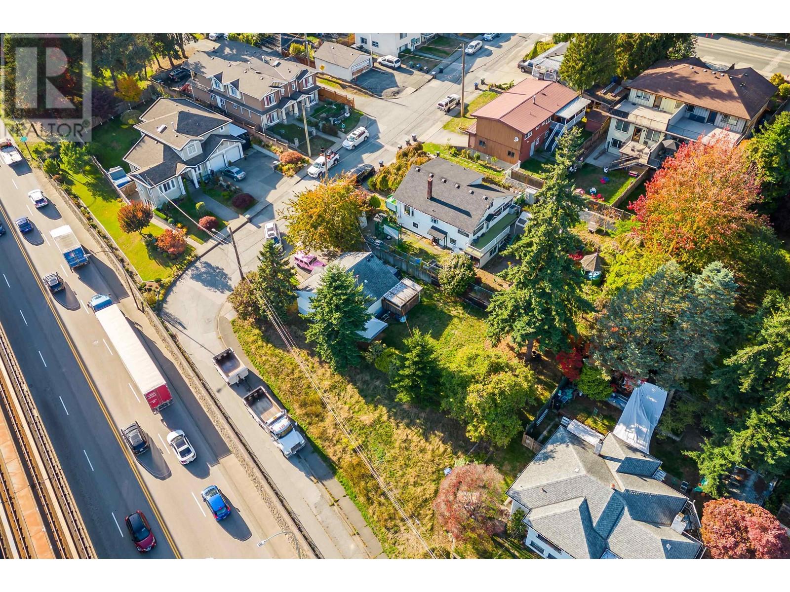 525 Sixteenth Street, New Westminster, British Columbia  V3M 4R4 - Photo 4 - R2824254