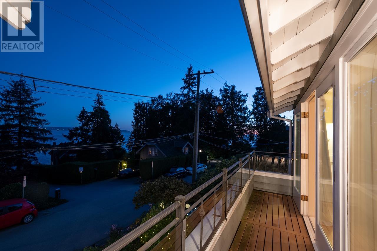 3311 Radcliffe Avenue, West Vancouver, British Columbia  V7V 1G7 - Photo 9 - R2817058