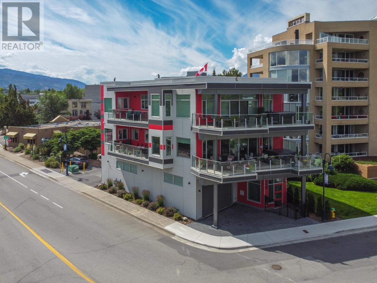 88 LAKESHORE Drive Penticton