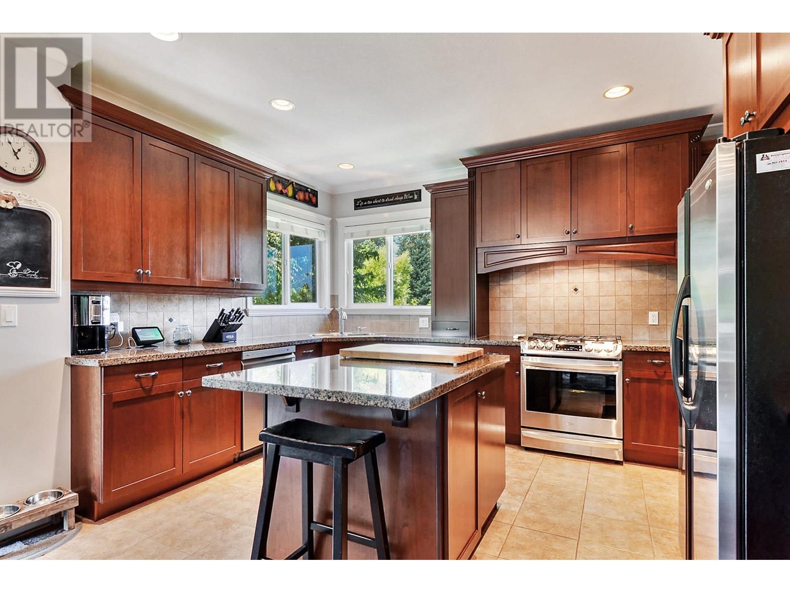 11283 Southgate Road, Pitt Meadows, British Columbia  V3Y 2W3 - Photo 11 - R2812581