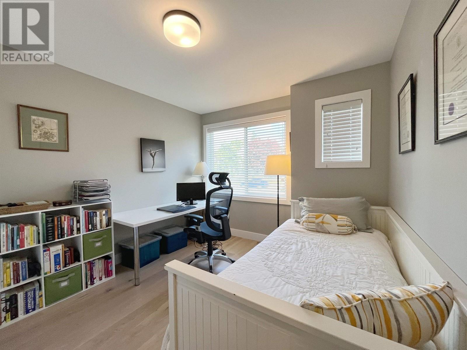 960 Stewart Avenue, Coquitlam, British Columbia  V3K 2N6 - Photo 22 - R2817750