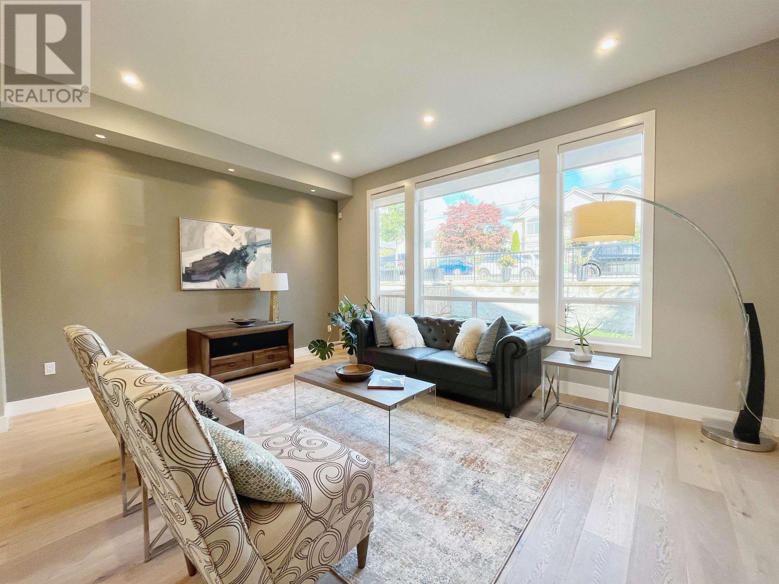 960 Stewart Avenue, Coquitlam, British Columbia  V3K 2N6 - Photo 3 - R2817750