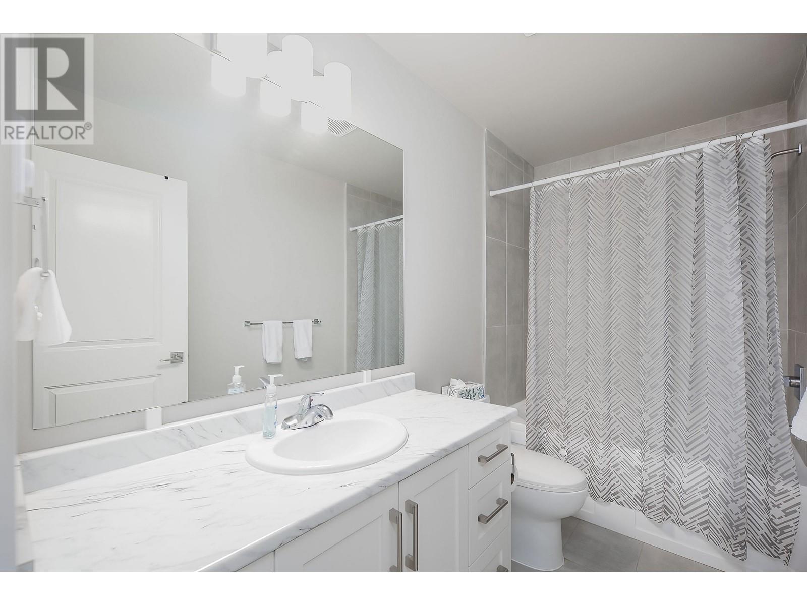 960 Stewart Avenue, Coquitlam, British Columbia  V3K 2N6 - Photo 30 - R2817750