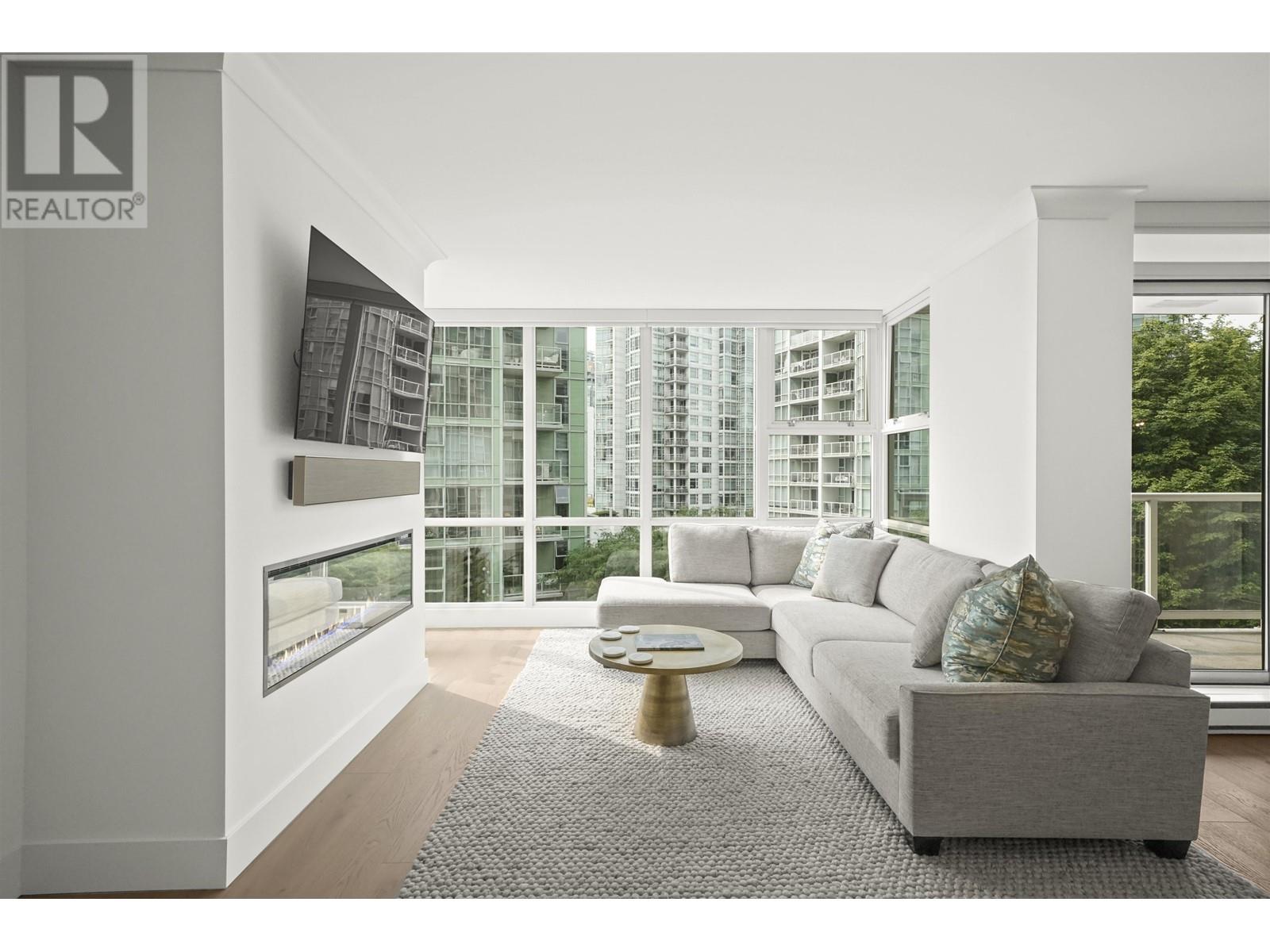 805 1077 Marinaside Crescent, Vancouver, British Columbia  V6Z 2Z4 - Photo 13 - R2824267