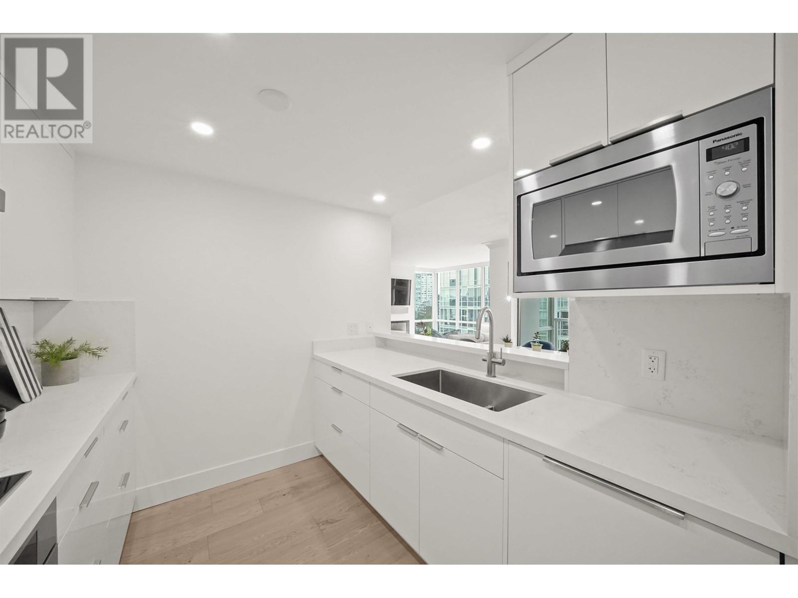 805 1077 Marinaside Crescent, Vancouver, British Columbia  V6Z 2Z4 - Photo 19 - R2824267