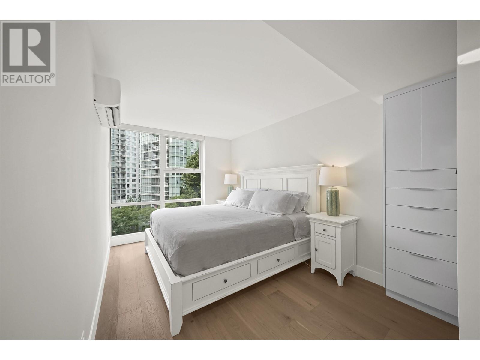 805 1077 Marinaside Crescent, Vancouver, British Columbia  V6Z 2Z4 - Photo 20 - R2824267