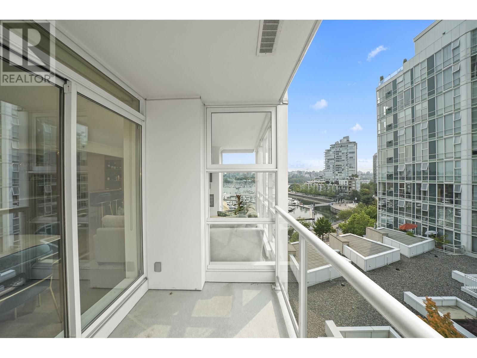 805 1077 Marinaside Crescent, Vancouver, British Columbia  V6Z 2Z4 - Photo 27 - R2824267