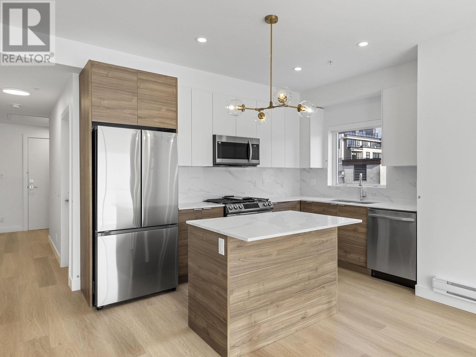 402 2331 KELLY AVENUE, coquitlam, British Columbia