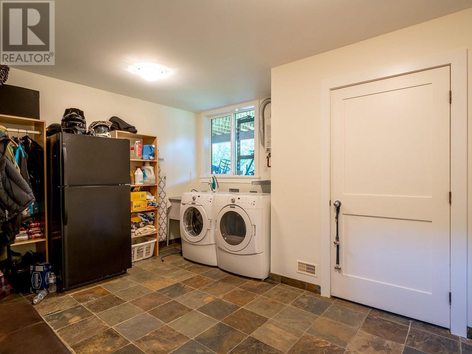 7621 Anderson Road, Pemberton, British Columbia  V0N 2L1 - Photo 20 - R2824325