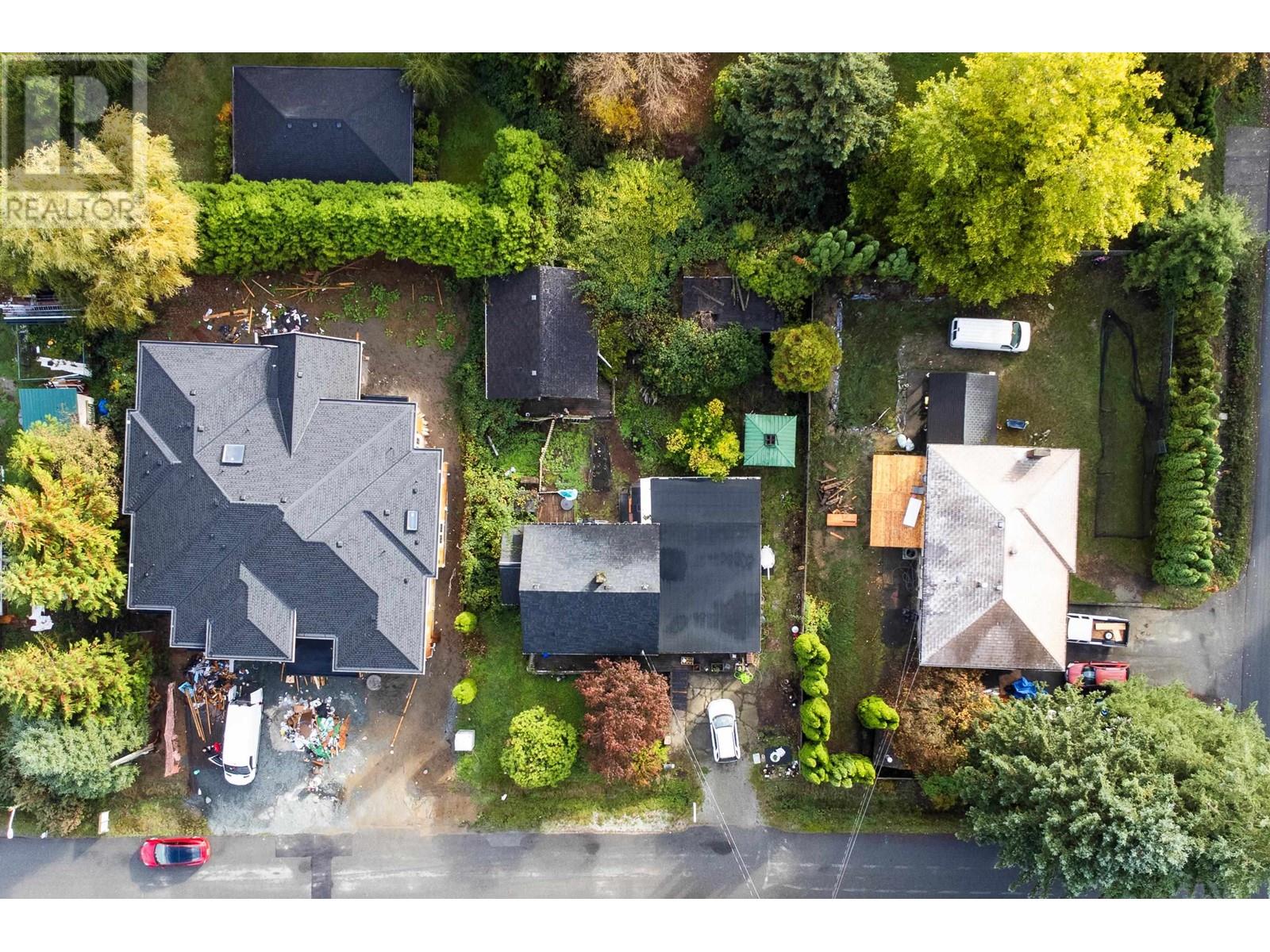 12822 229 Street, Maple Ridge, British Columbia  V2X 6R1 - Photo 11 - R2821459