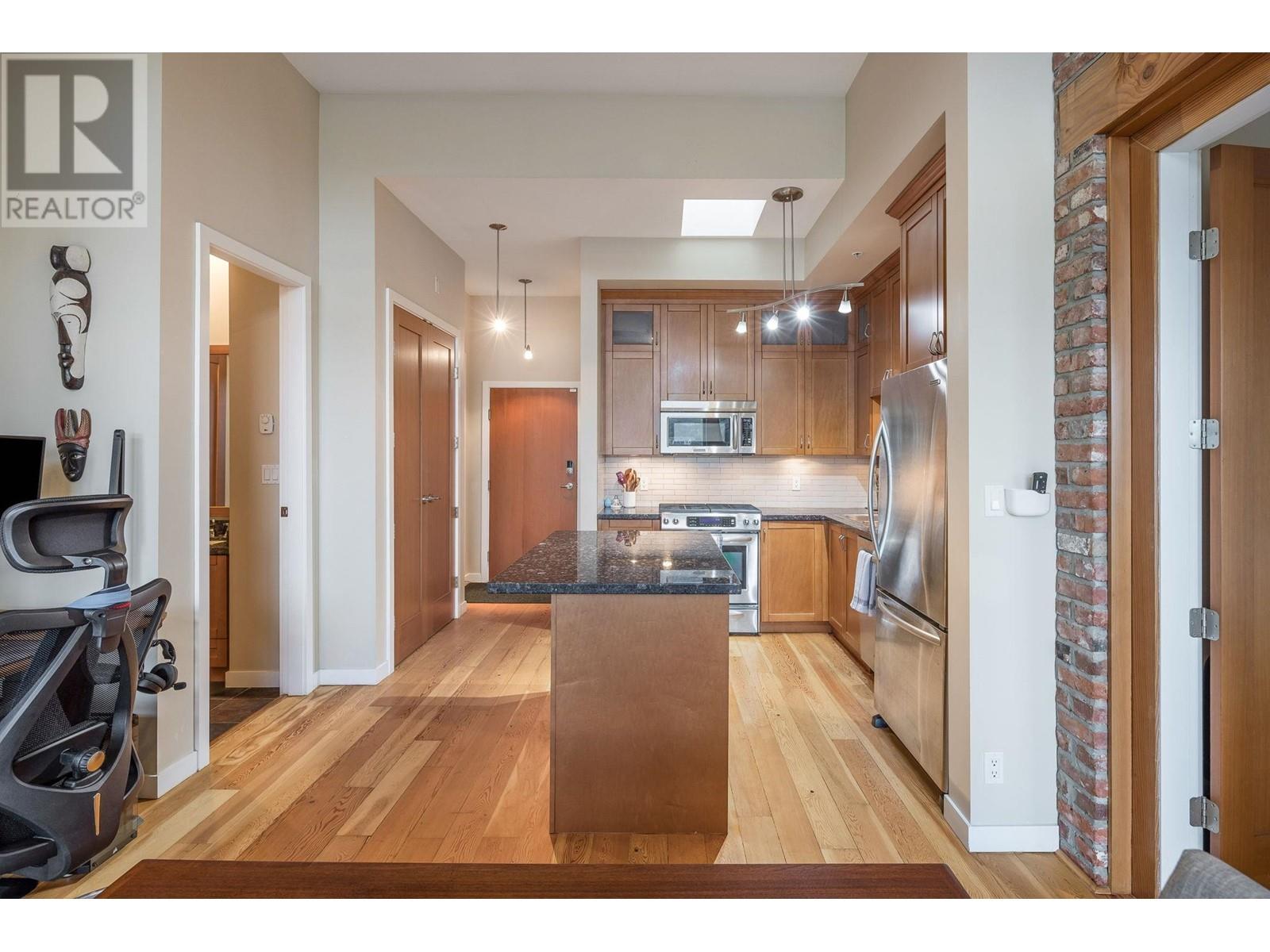 410 240 Salter Street, New Westminster, British Columbia  V3M 0C1 - Photo 11 - R2824364