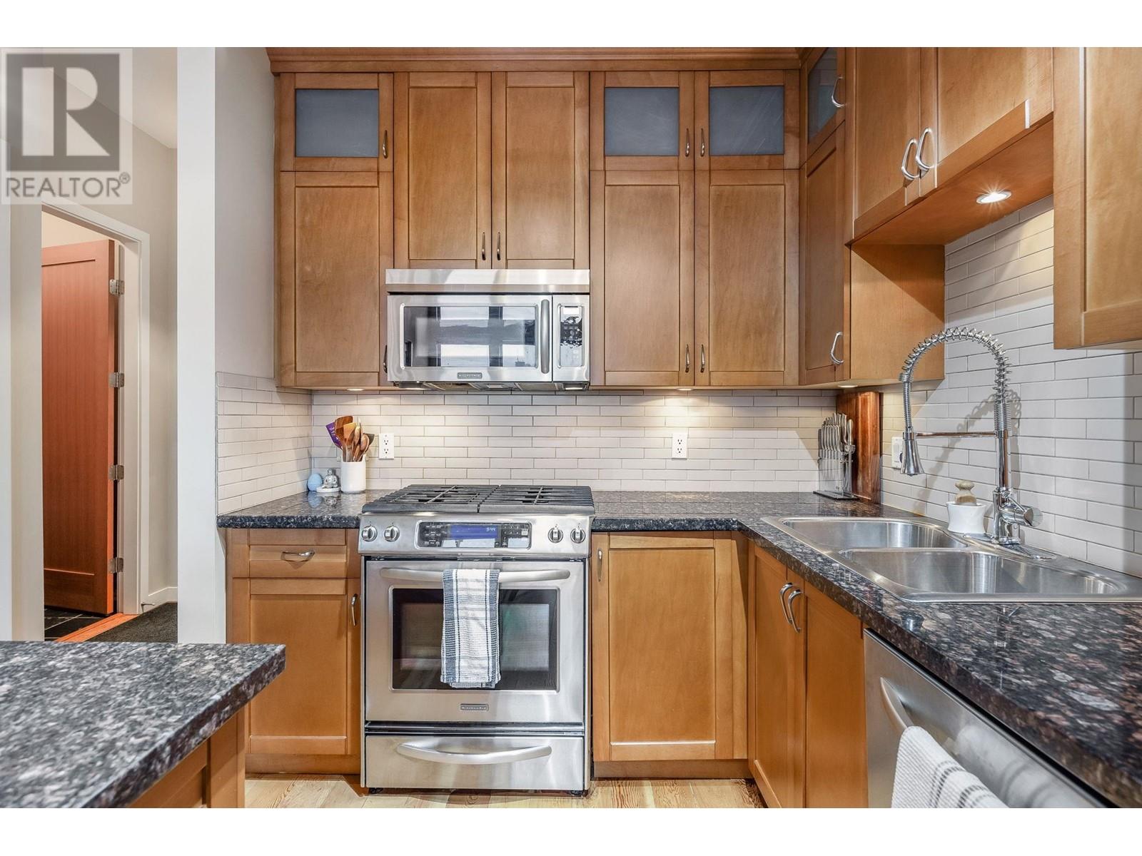 410 240 Salter Street, New Westminster, British Columbia  V3M 0C1 - Photo 16 - R2824364