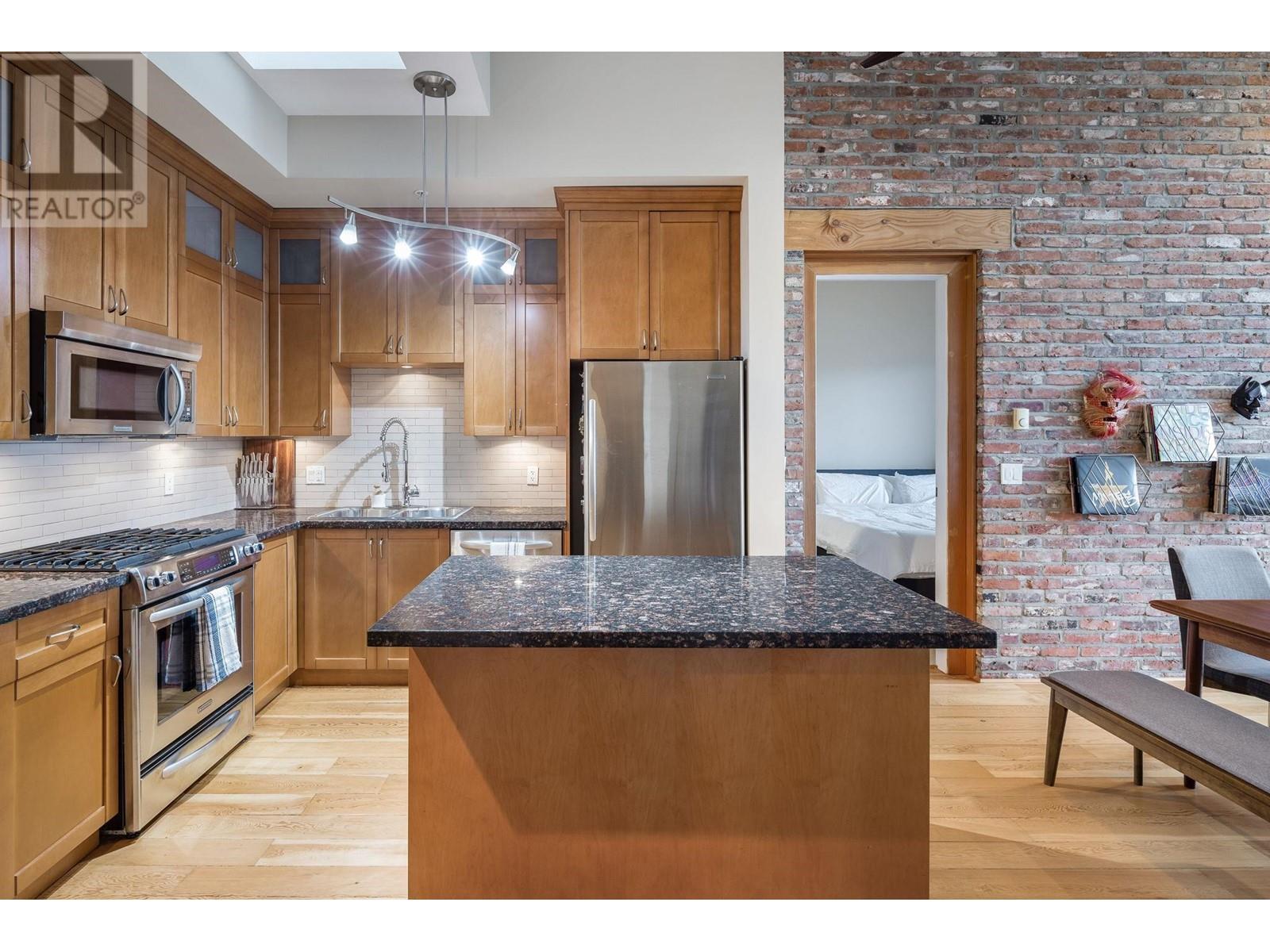 410 240 Salter Street, New Westminster, British Columbia  V3M 0C1 - Photo 5 - R2824364