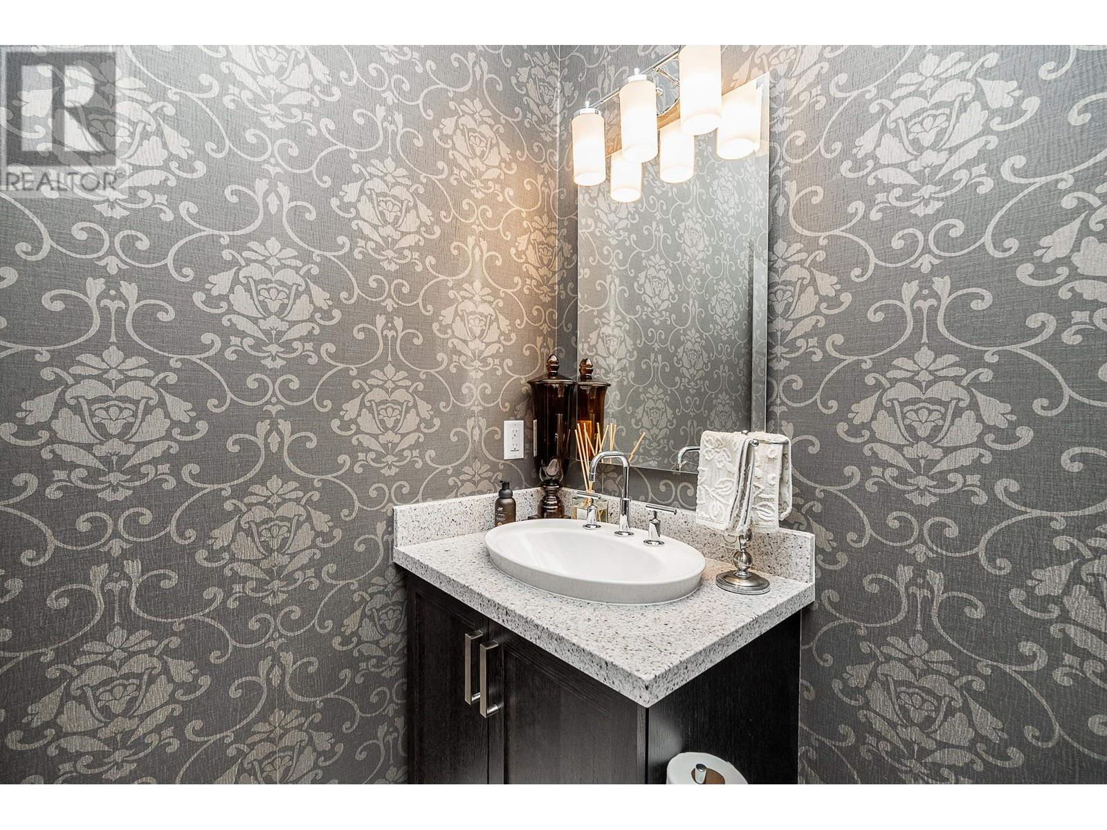 1515 Dayton Street, Coquitlam, British Columbia  V3E 0J6 - Photo 15 - R2824338