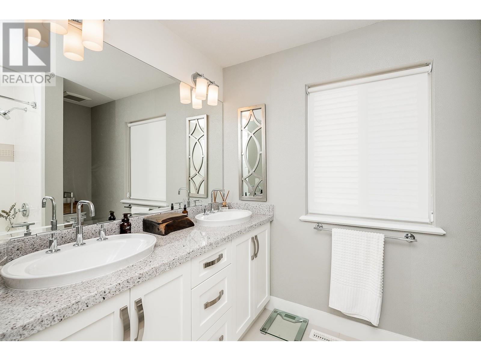1515 Dayton Street, Coquitlam, British Columbia  V3E 0J6 - Photo 25 - R2824338