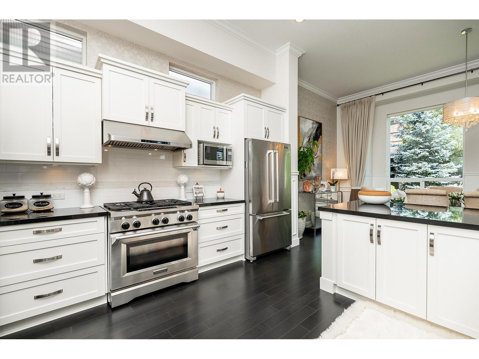 1515 Dayton Street, Coquitlam, British Columbia  V3E 0J6 - Photo 9 - R2824338