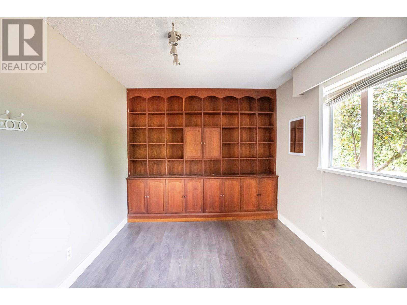 21764 124 Avenue, Maple Ridge, British Columbia  V2X 4H7 - Photo 14 - R2823941