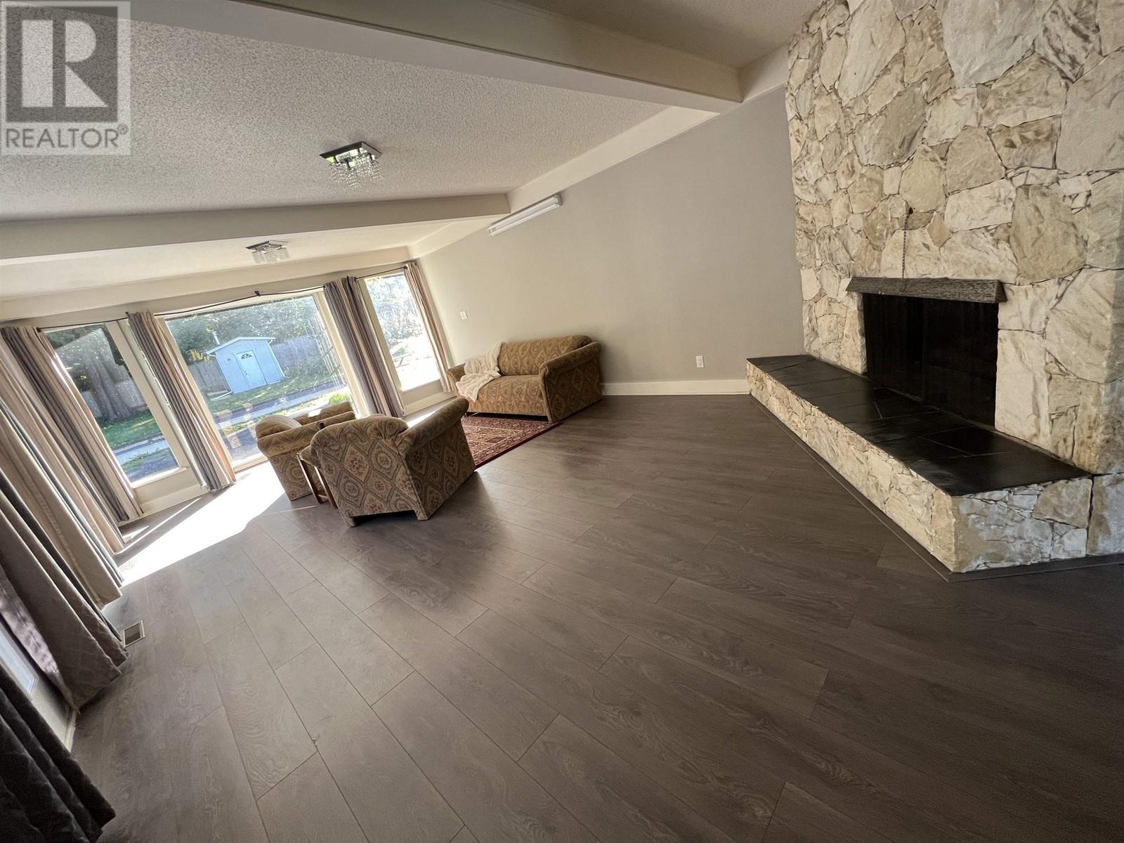 21764 124 Avenue, Maple Ridge, British Columbia  V2X 4H7 - Photo 5 - R2823941