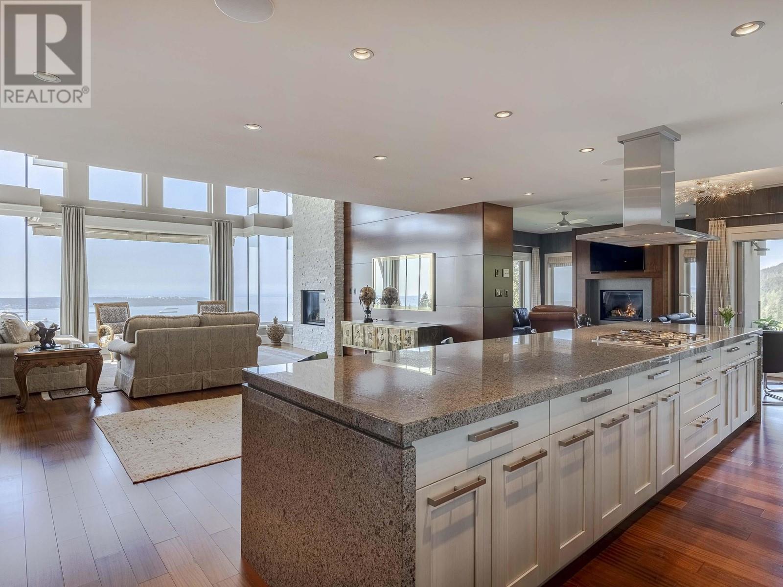 407 2535 Garden Court, West Vancouver, British Columbia  V7S 0A1 - Photo 13 - R2824262