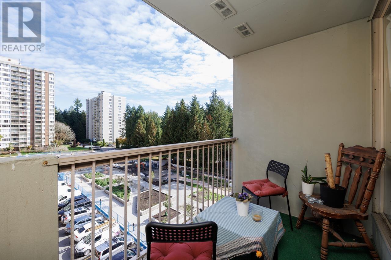 608 2016 Fullerton Avenue, North Vancouver, British Columbia  V7P 3E6 - Photo 18 - R2823749