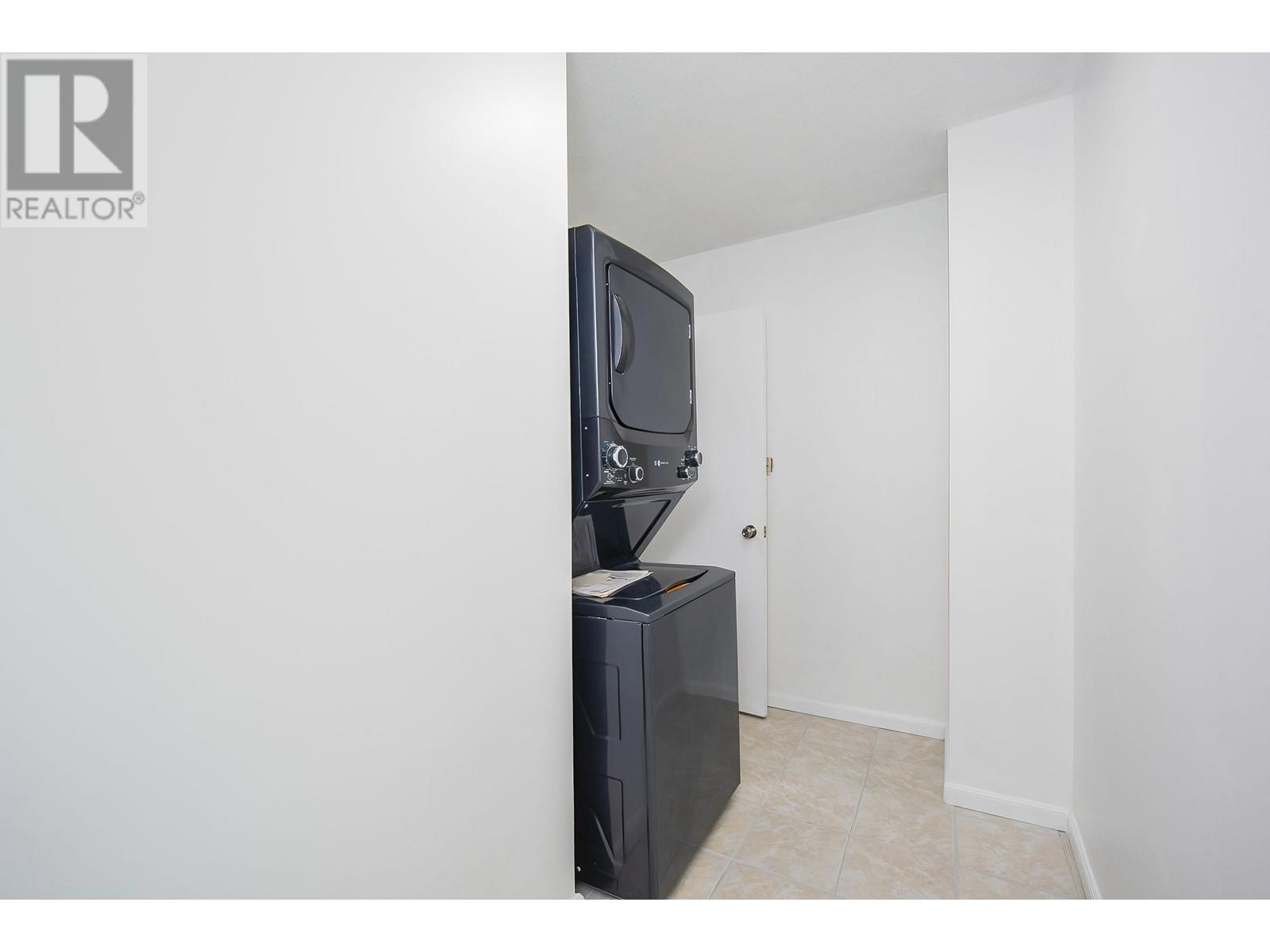 702 8280 Westminster Highway, Richmond, British Columbia  V6X 3W3 - Photo 10 - R2824334