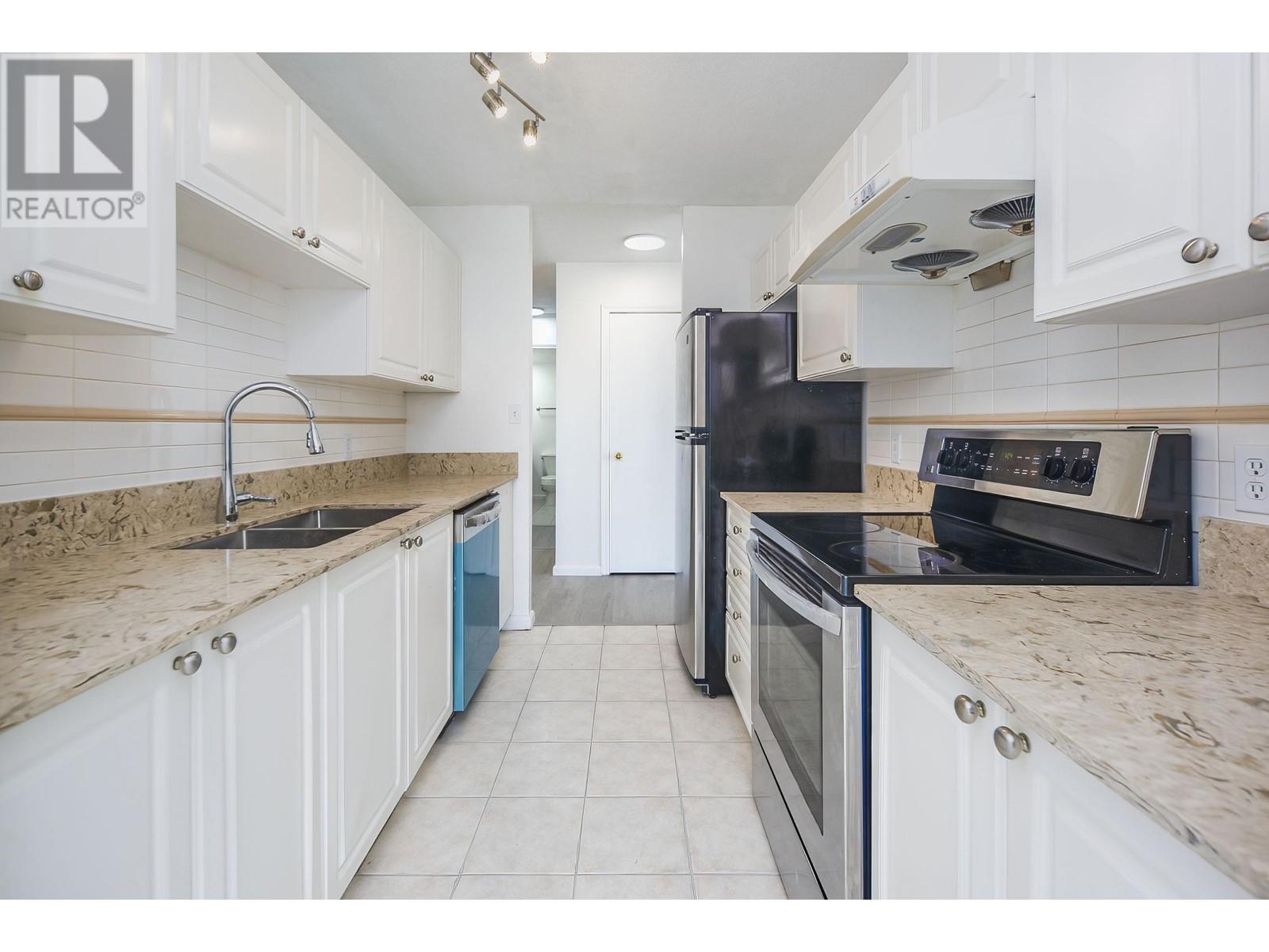 702 8280 Westminster Highway, Richmond, British Columbia  V6X 3W3 - Photo 18 - R2824334