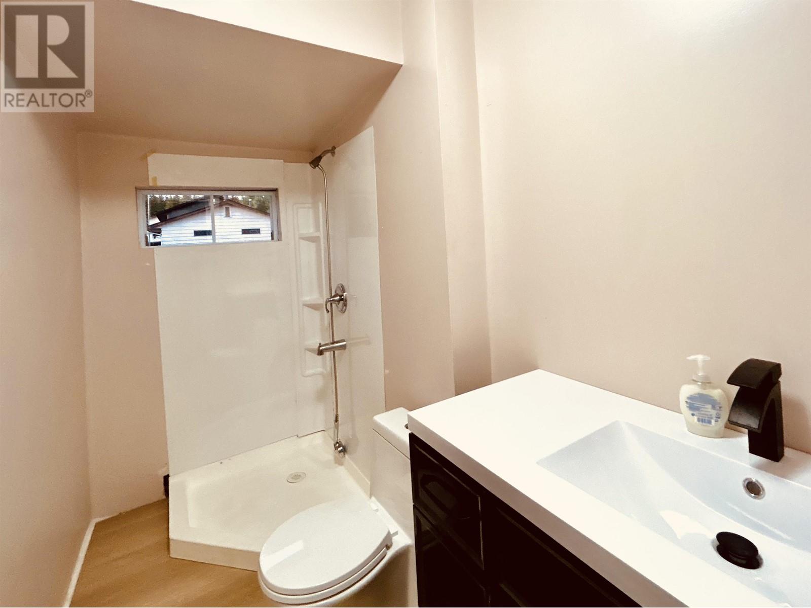 6063 9th Avenue, Burnaby, British Columbia  V3N 2T4 - Photo 12 - R2823877