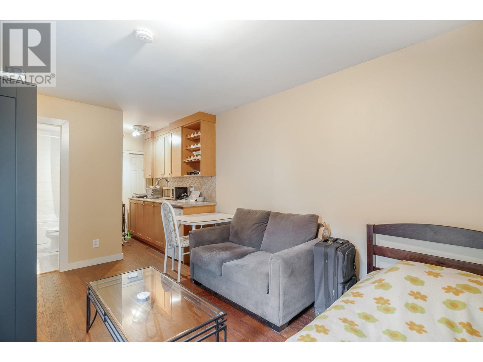 1689 Tatlow Avenue, North Vancouver, British Columbia  V7P 3A1 - Photo 23 - R2824179